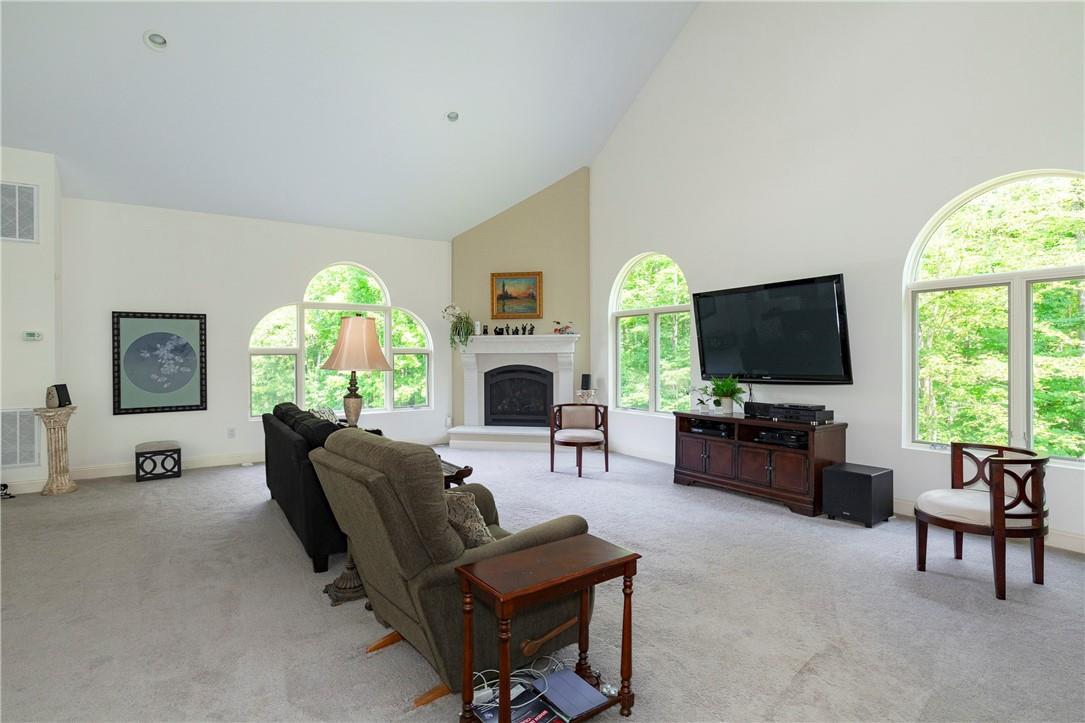 Single Family Old Hopewell  Dutchess County, NY 12590, MLS-H6318201-11