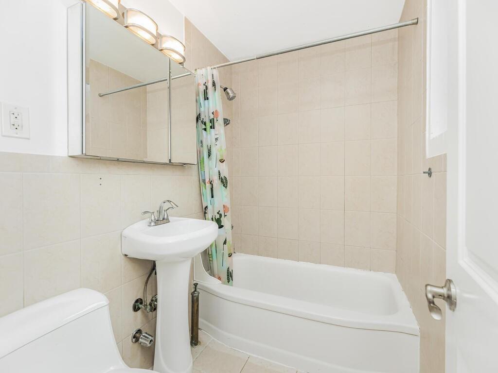 Coop Bennett  Manhattan, NY 10040, MLS-H6319010-12