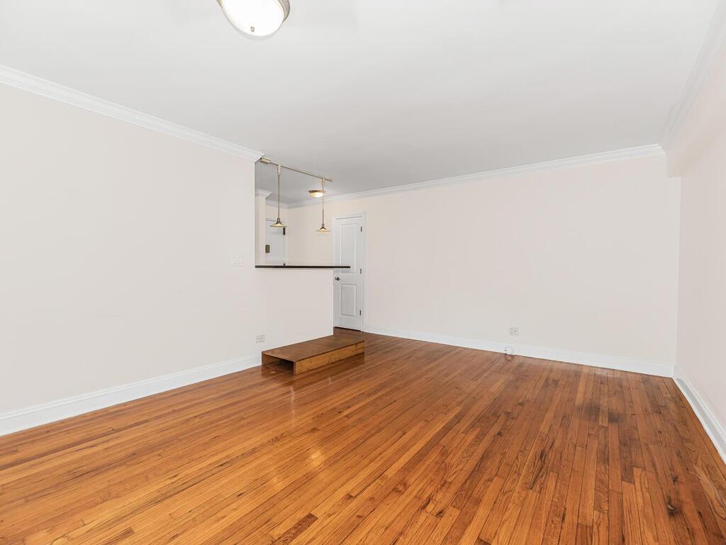 Coop Bennett  Manhattan, NY 10040, MLS-H6319010-3