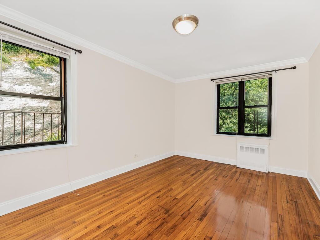 Coop Bennett  Manhattan, NY 10040, MLS-H6319010-8