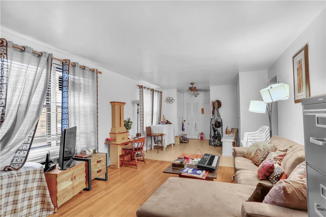 Coop Thwaites  Bronx, NY 10467, MLS-H6319418-2