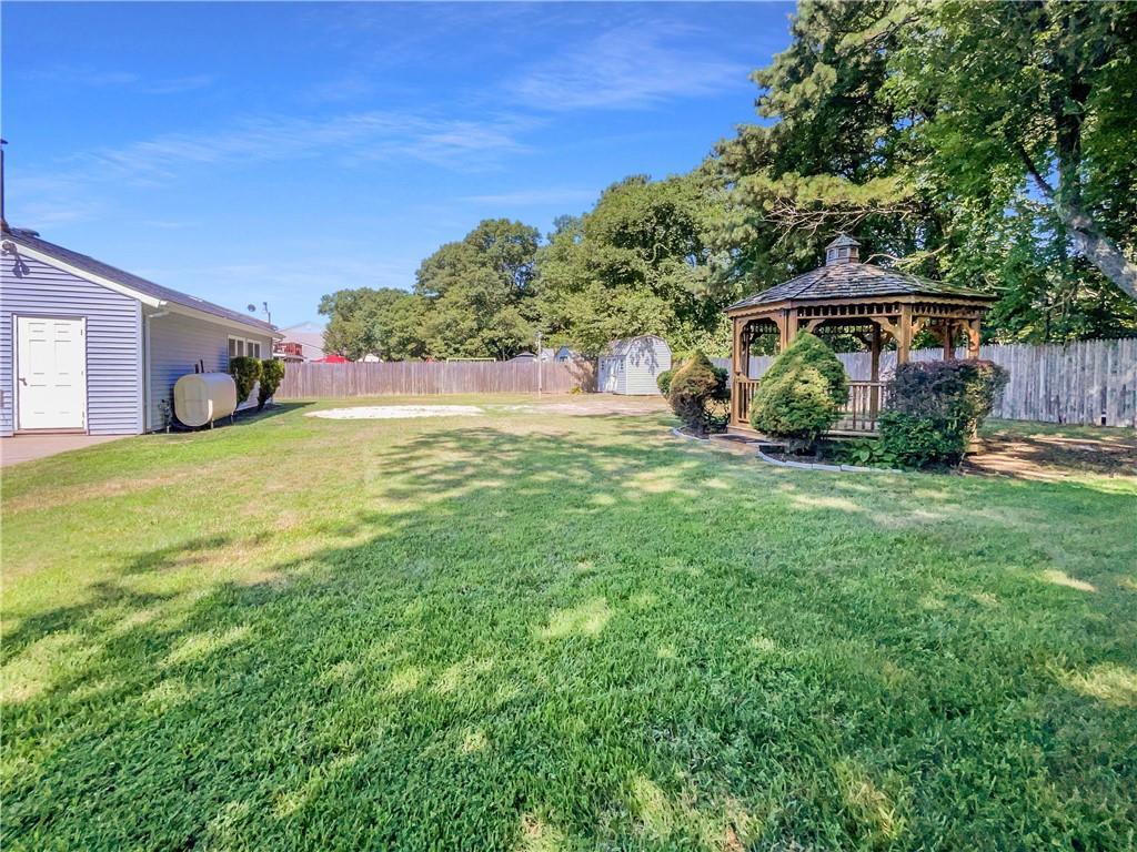 Single Family Jamaica  Suffolk County, NY 11763, MLS-H6319432-23