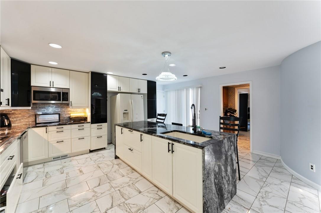 Single Family Mowbray  Suffolk County, NY 11706, MLS-H6319498-12