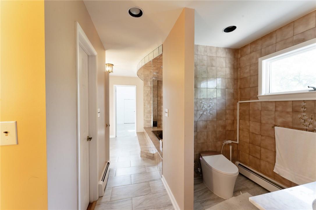 Single Family Mowbray  Suffolk County, NY 11706, MLS-H6319498-17