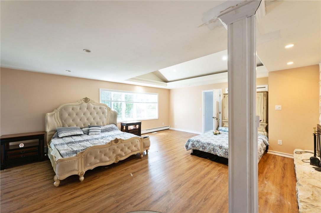 Single Family Mowbray  Suffolk County, NY 11706, MLS-H6319498-18