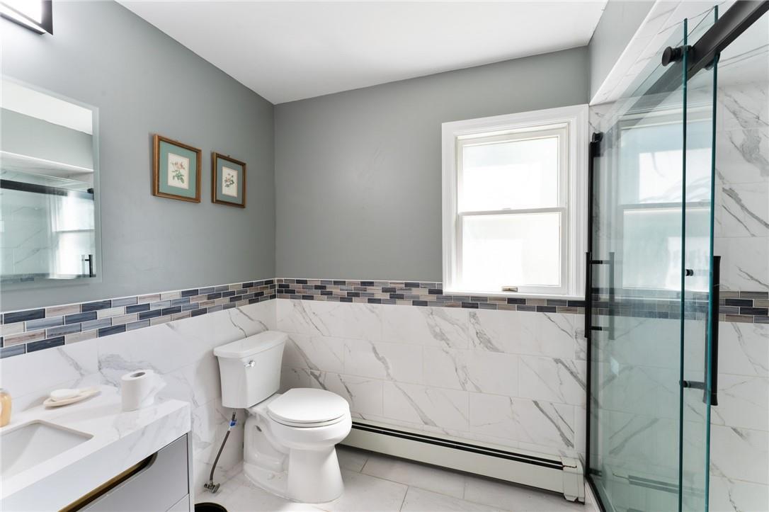 Single Family Mowbray  Suffolk County, NY 11706, MLS-H6319498-25