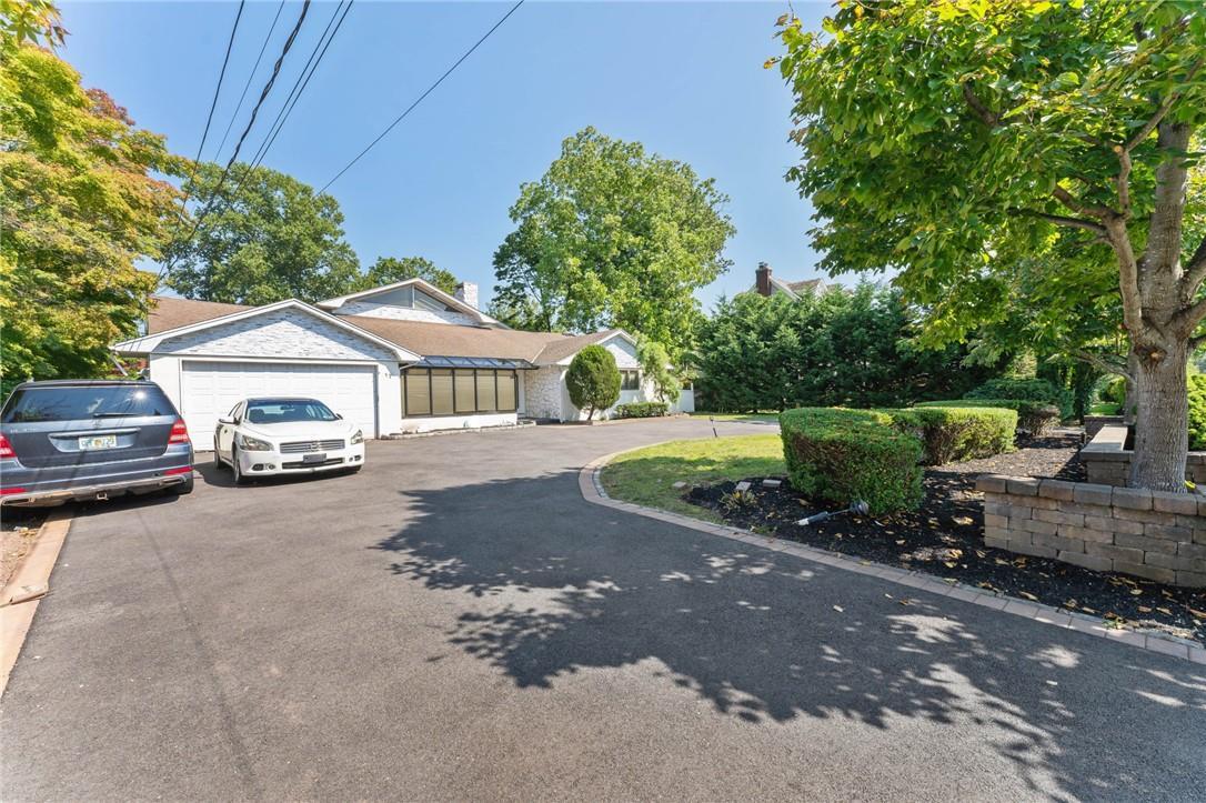 Single Family Mowbray  Suffolk County, NY 11706, MLS-H6319498-4