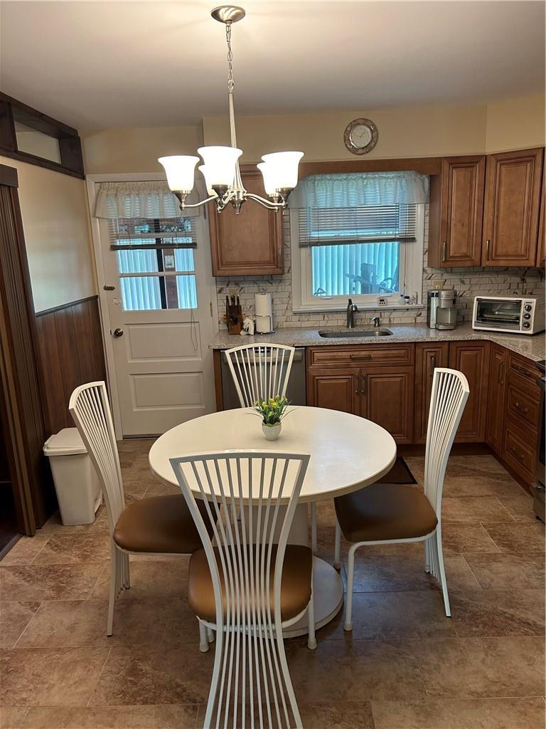 Single Family Ludingtonville  Putnam County, NY 12531, MLS-H6320022-13