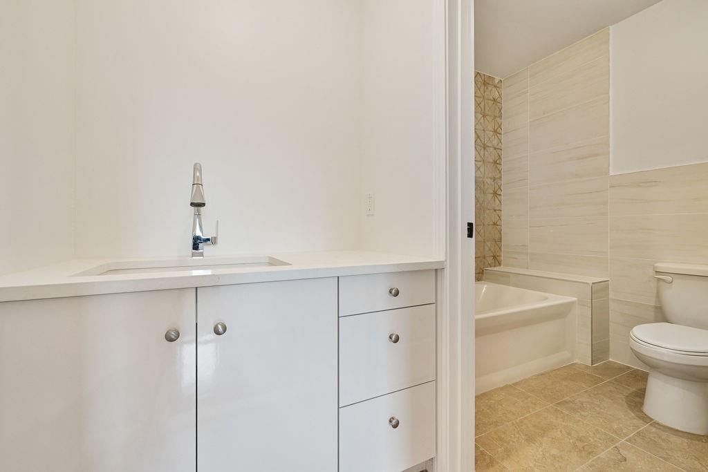 Condo Northbrook  Rockland County, NY 10977, MLS-H6320037-31