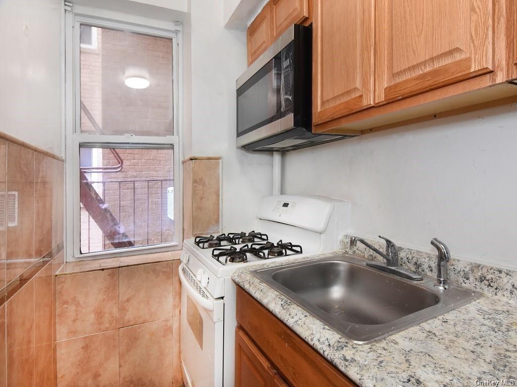 Coop Bolton  Bronx, NY 10462, MLS-H6320280-7
