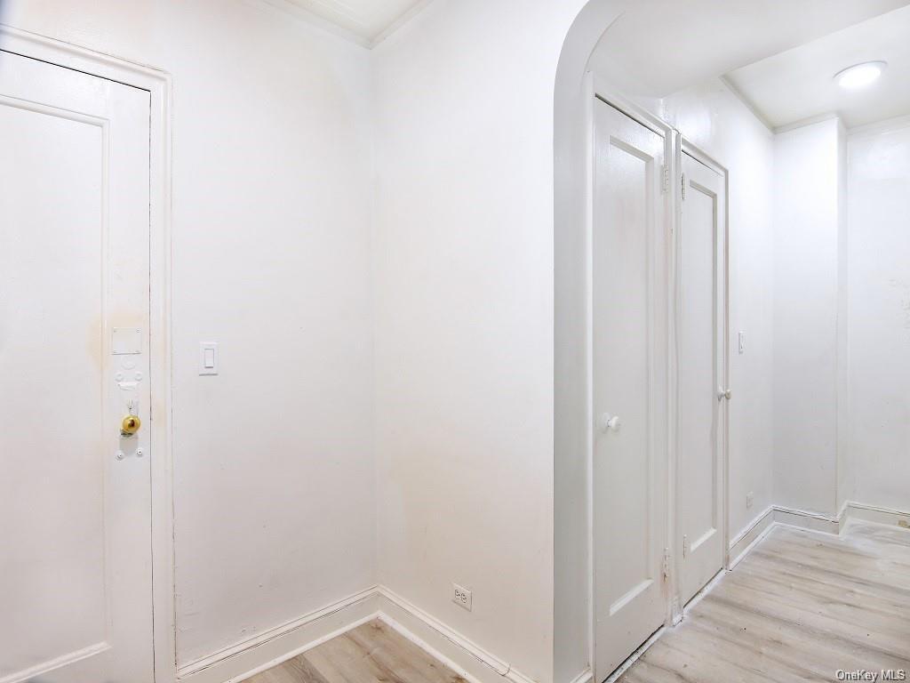 Coop Bolton  Bronx, NY 10462, MLS-H6320280-9