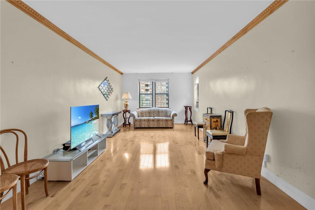 Coop 239th  Bronx, NY 10463, MLS-H6320498-2