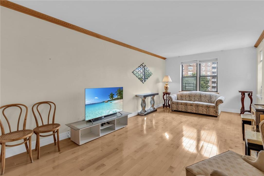 Coop 239th  Bronx, NY 10463, MLS-H6320498-3