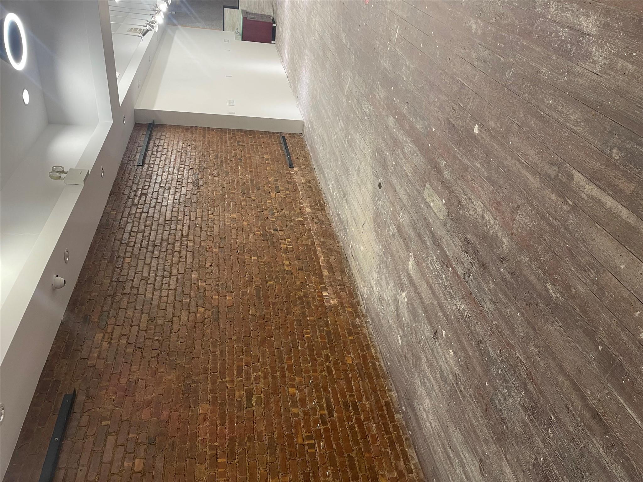 Commercial Lease Laguardia  Manhattan, NY 10012, MLS-H6321181-13