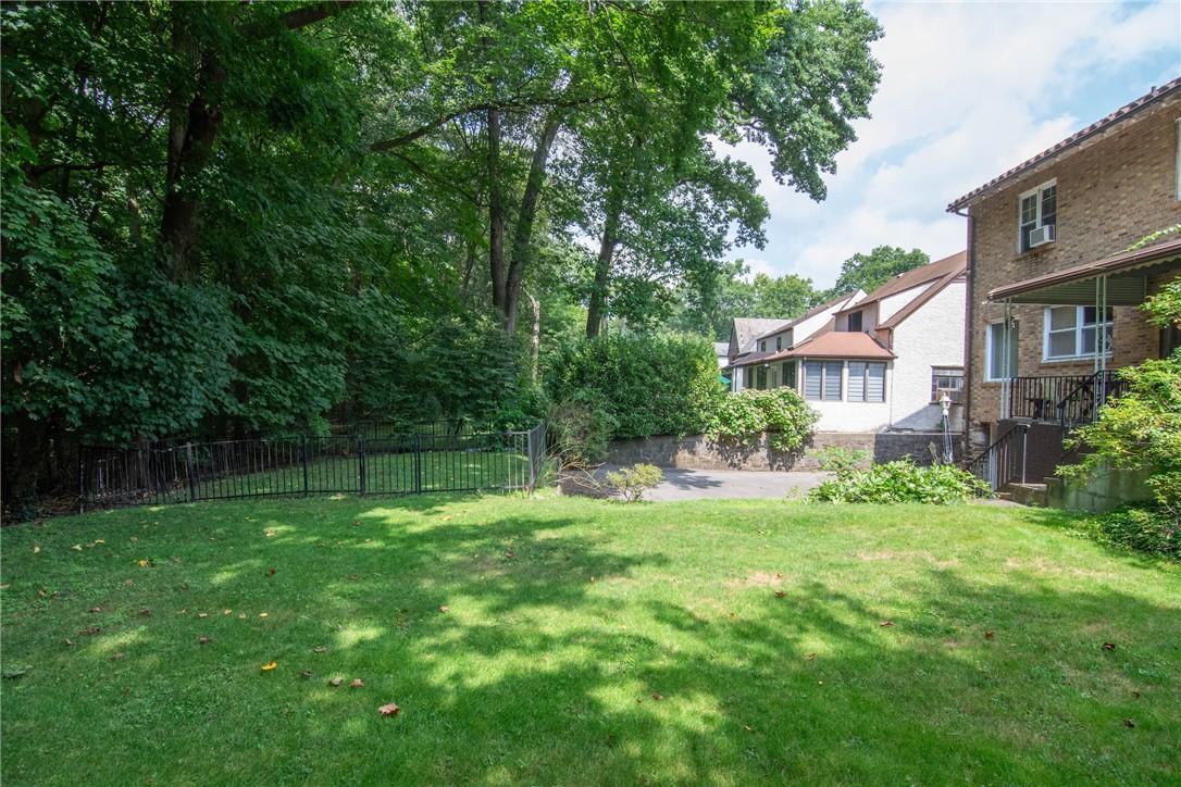Single Family Parkway East  Westchester County, NY 10552, MLS-H6321443-16