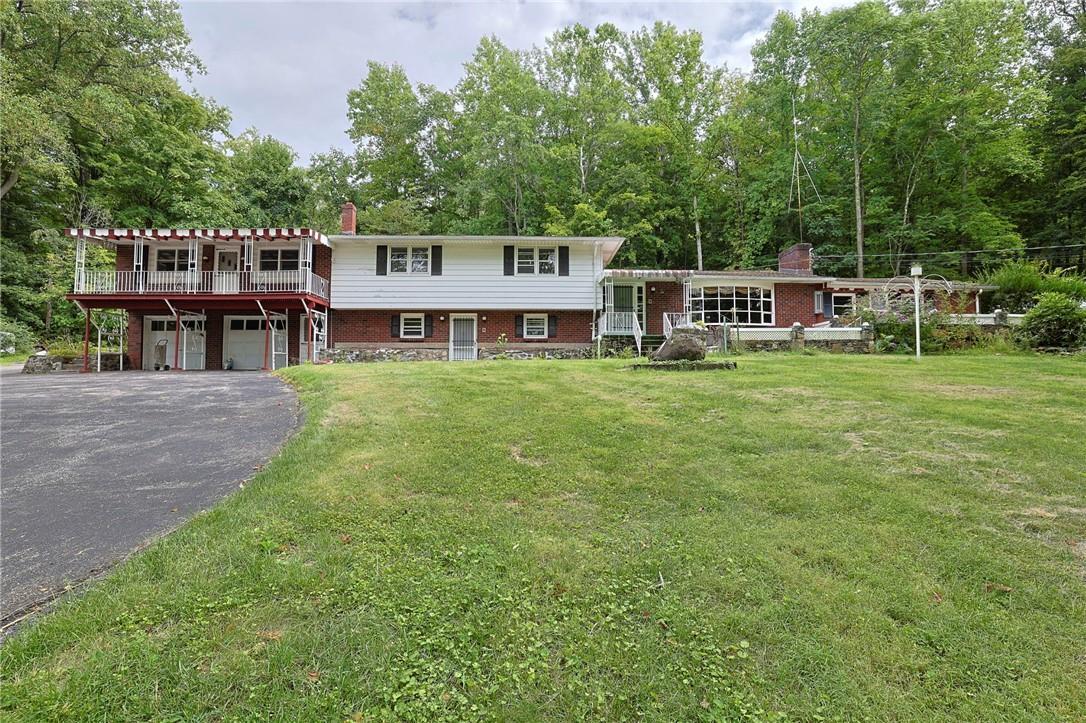 Single Family Greenwood  Dutchess County, NY 12508, MLS-H6321627-31