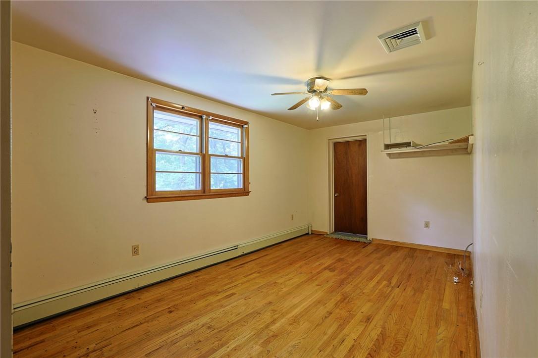 Single Family Greenwood  Dutchess County, NY 12508, MLS-H6321627-9