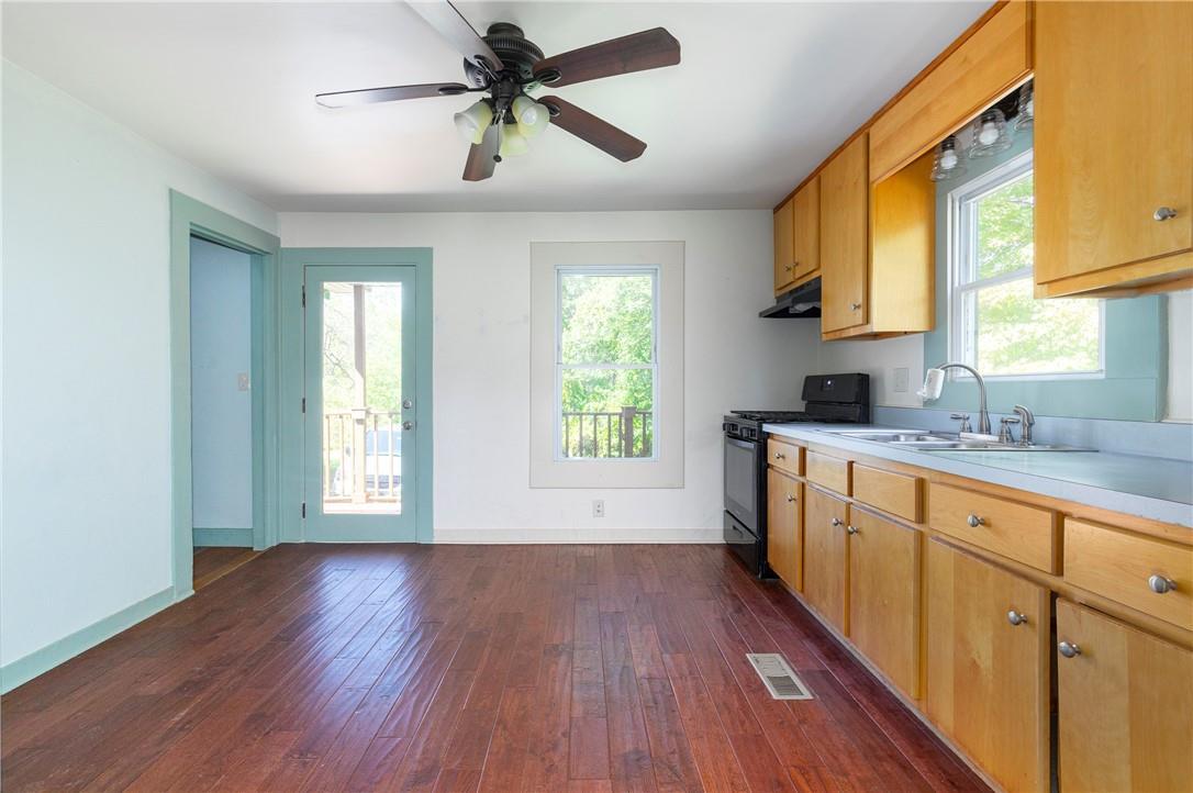 Single Family Angels Crst  Dutchess County, NY 12571, MLS-H6322137-4
