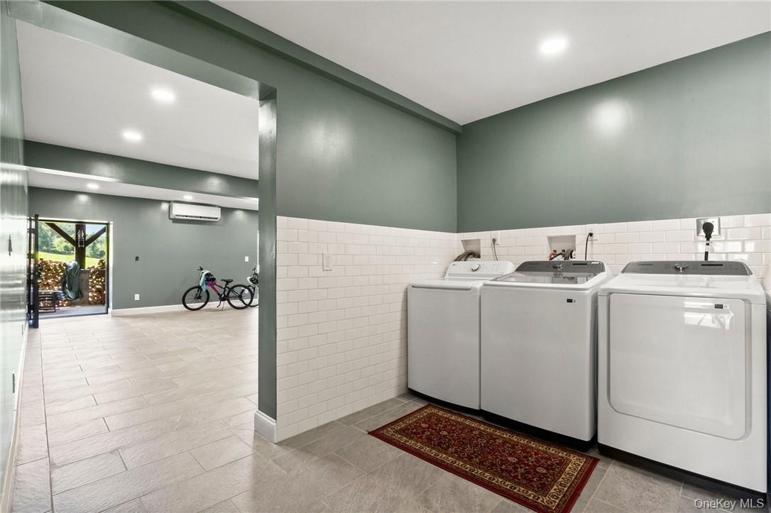 Single Family Daley Road Dutchess County, NY 12603, MLS-H6322312-37