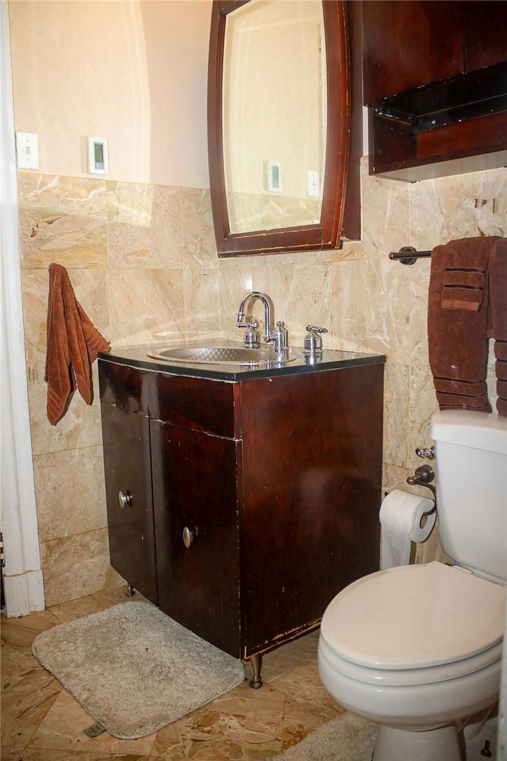 Single Family Midwood  Brooklyn, NY 11225, MLS-H6322563-8