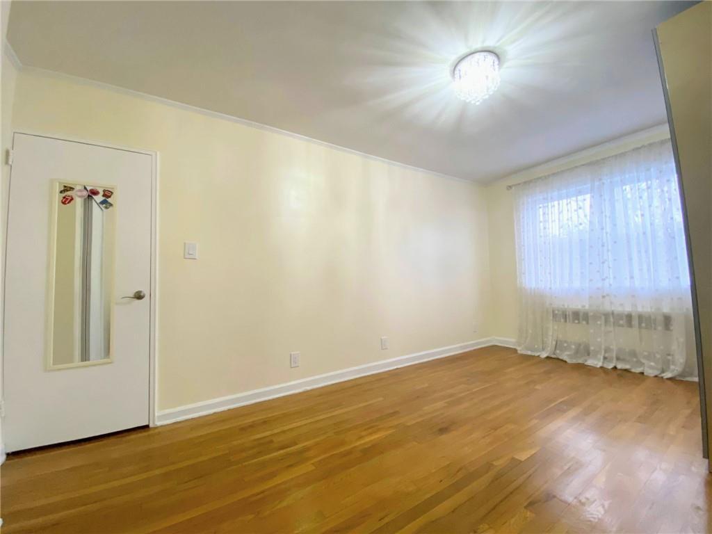 Single Family 59th  Brooklyn, NY 11234, MLS-H6322582-10