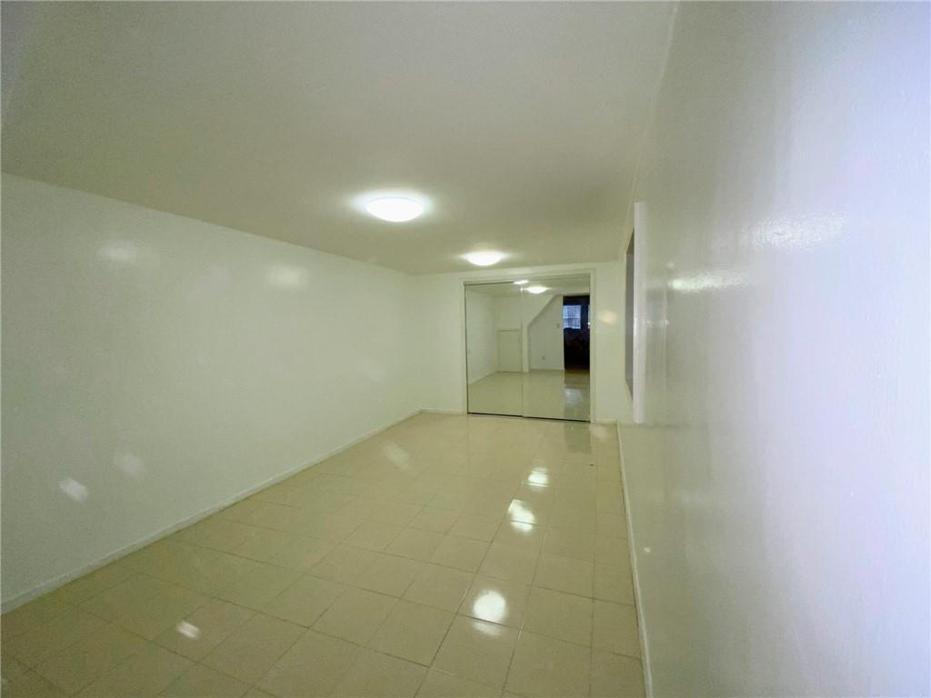 Single Family 59th  Brooklyn, NY 11234, MLS-H6322582-18