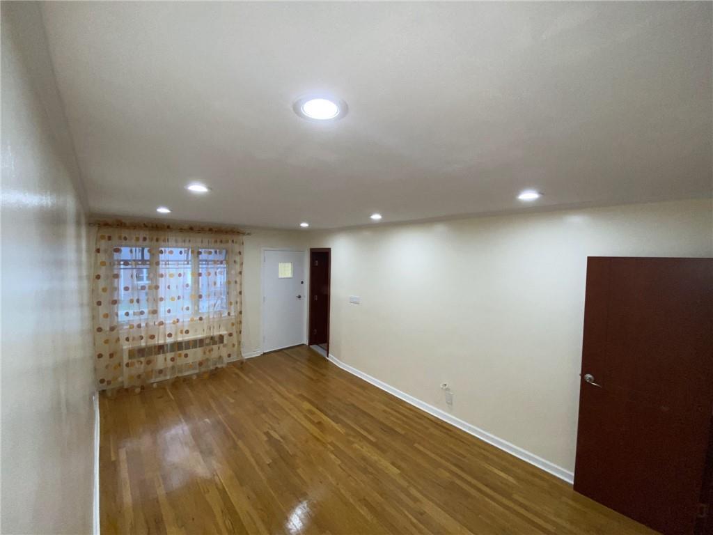 Single Family 59th  Brooklyn, NY 11234, MLS-H6322582-6