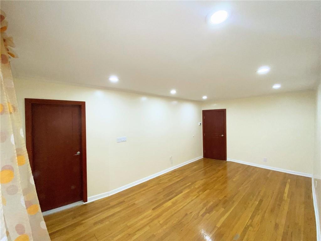 Single Family 59th  Brooklyn, NY 11234, MLS-H6322582-7