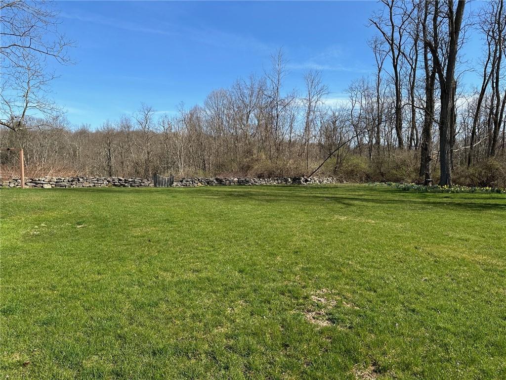 Single Family Canoe Hill  Dutchess County, NY 12545, MLS-H6323116-4