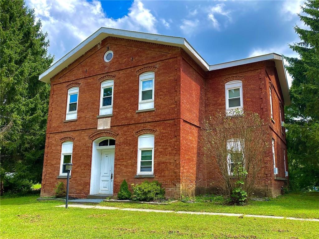 Condo in Rhinebeck - Orchard  Dutchess County, NY 12574