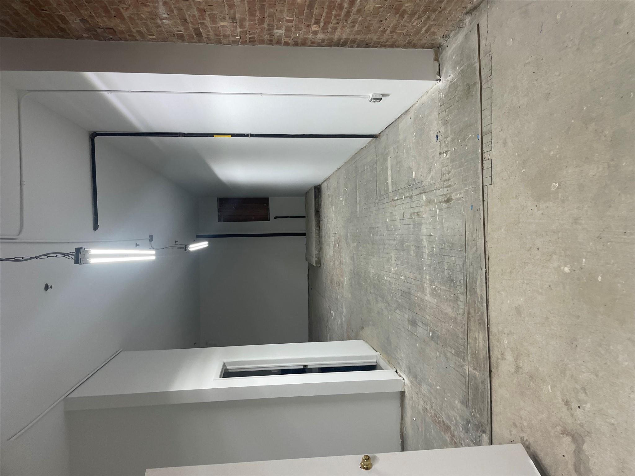 Commercial Lease Laguardia  Manhattan, NY 10012, MLS-H6323512-4