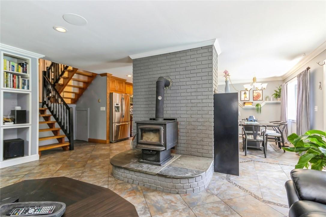 Single Family Mey Crescent  Dutchess County, NY 12582, MLS-H6323621-11