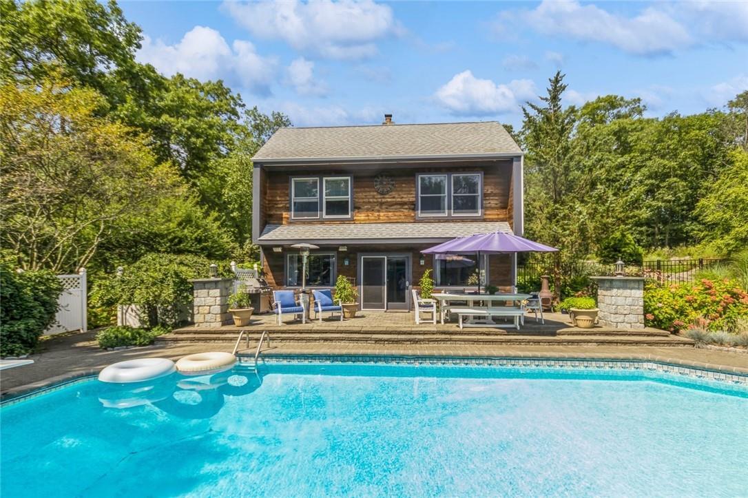Single Family Mey Crescent  Dutchess County, NY 12582, MLS-H6323621-30