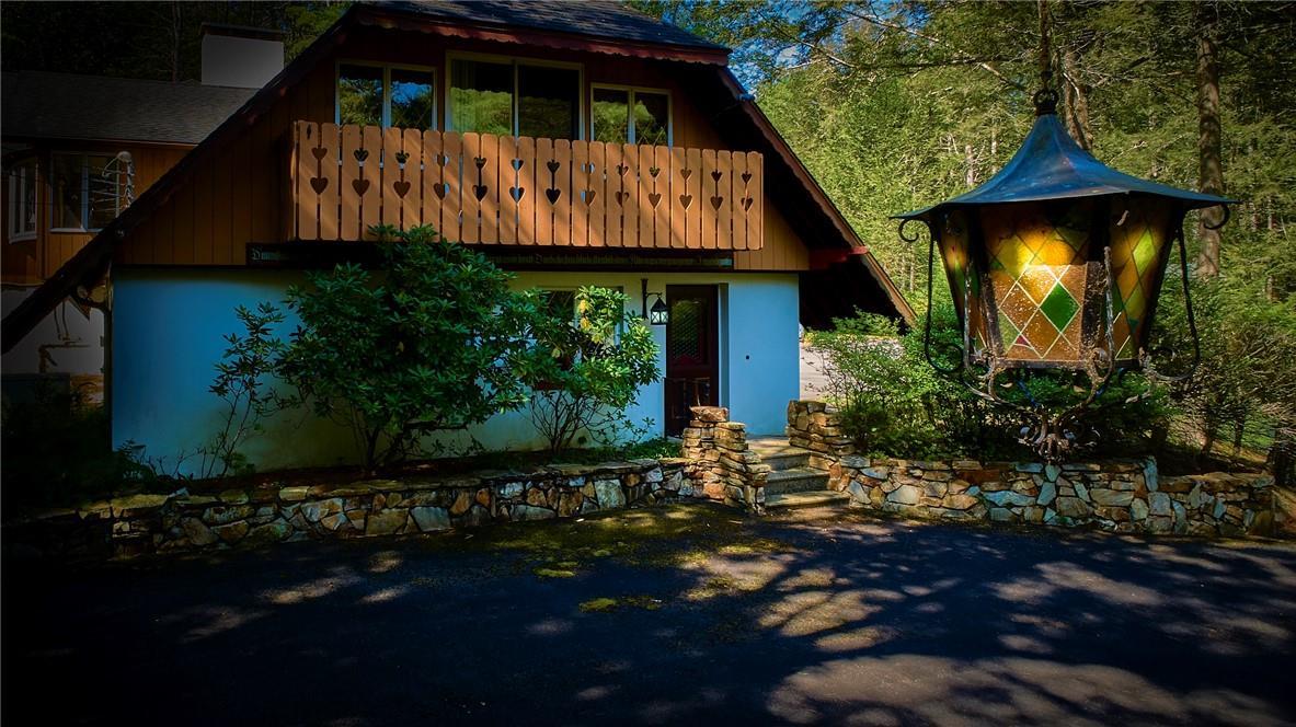 Single Family Black Forest  Sullivan County, NY 12737, MLS-H6323957-10