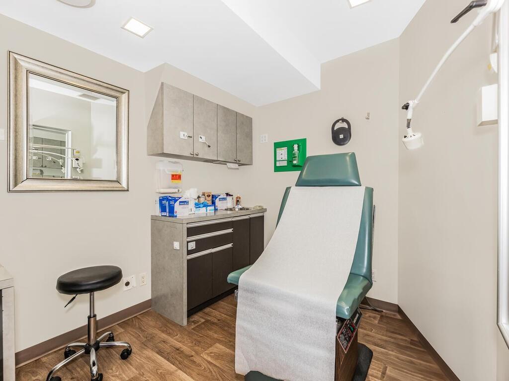 Commercial Sale 39th  Manhattan, NY 10016, MLS-H6324022-8