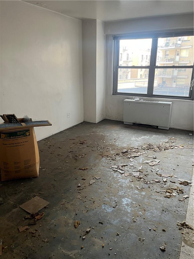 Coop Grand Concourse  Bronx, NY 10451, MLS-H6324737-9