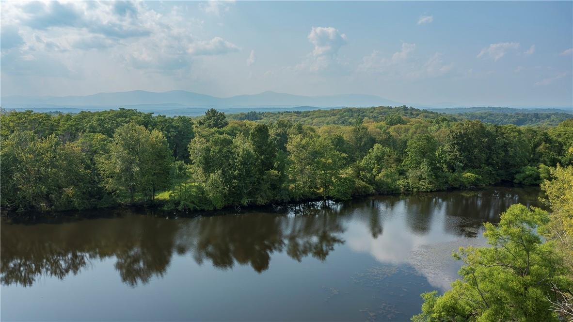 Single Family Sawmill  Dutchess County, NY 12571, MLS-H6324775-2