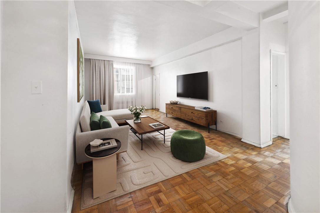 Coop Grand Concourse  Bronx, NY 10451, MLS-H6324876-2