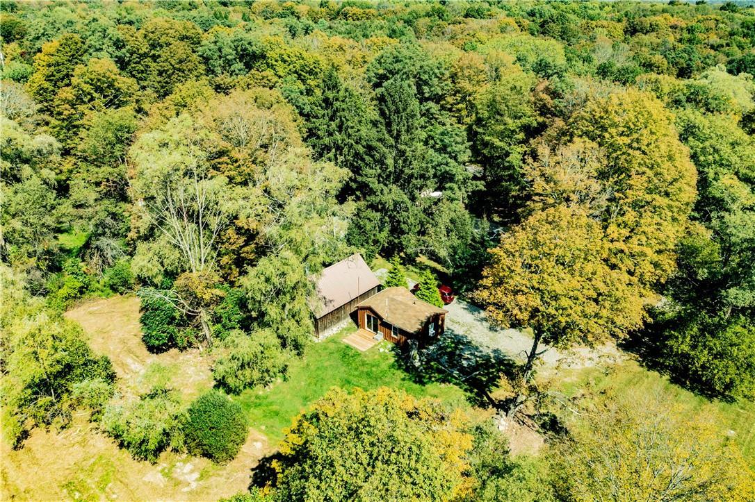 Single Family Decker  Dutchess County, NY 12581, MLS-H6324897-9