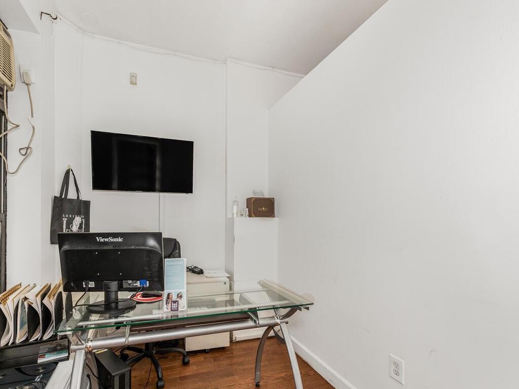 Commercial Sale 39th  Manhattan, NY 10016, MLS-H6325406-27