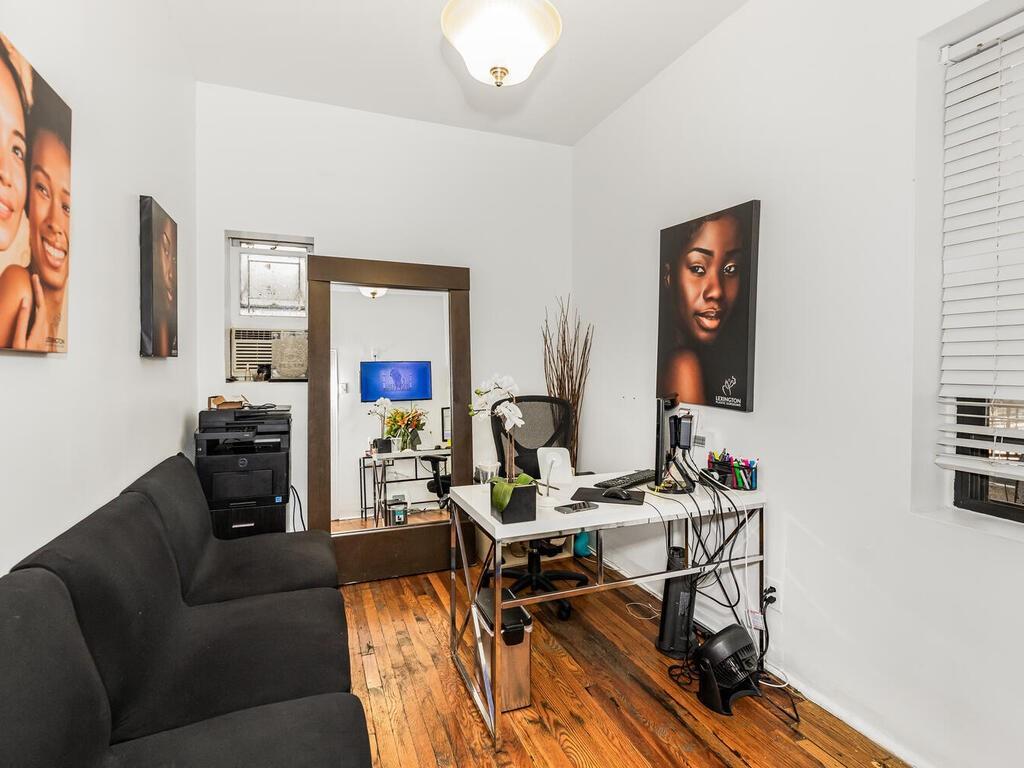 Commercial Sale 39th  Manhattan, NY 10016, MLS-H6325406-28