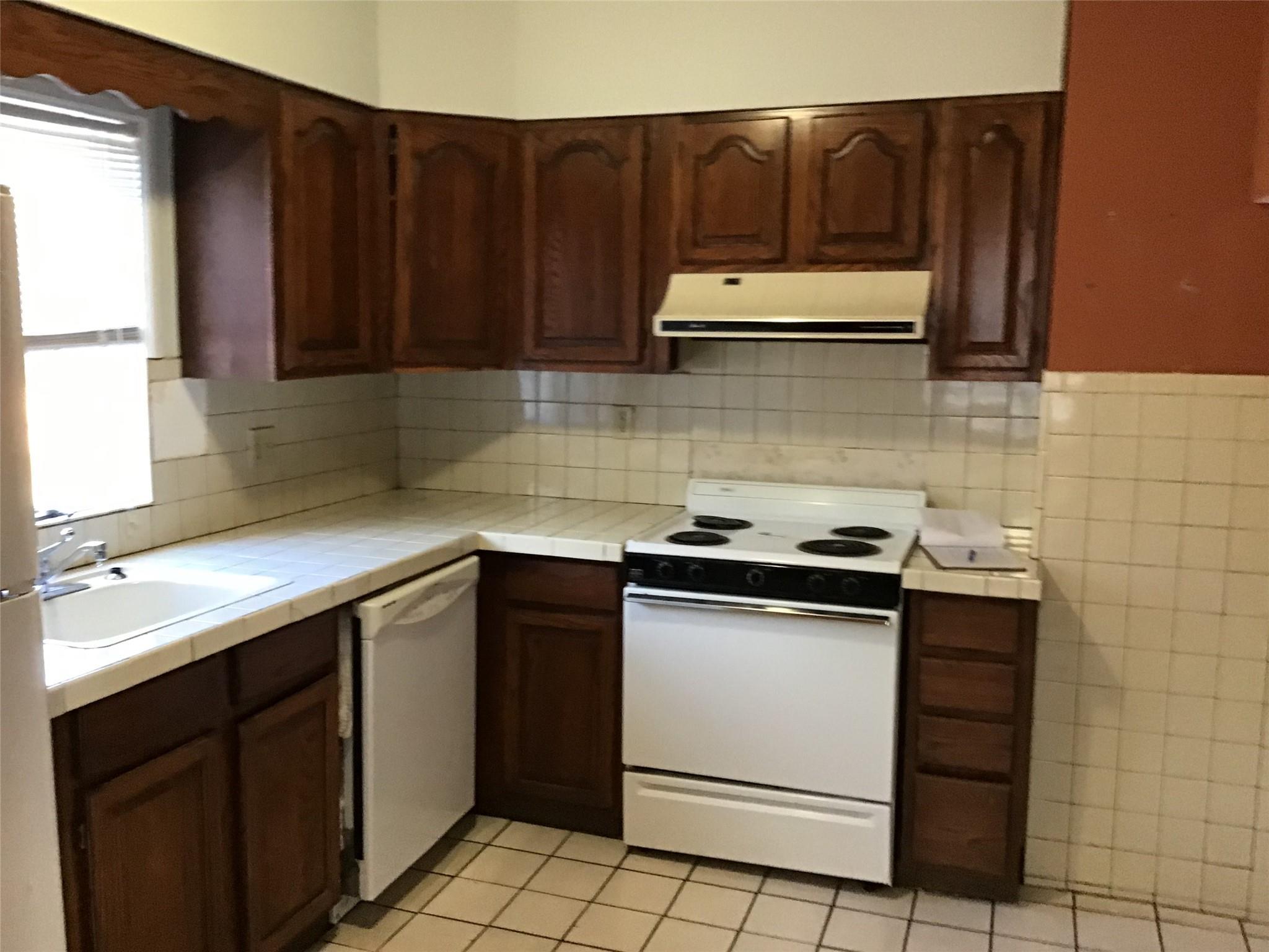Single Family Powell  Orange County, NY 12550, MLS-H6325909-8