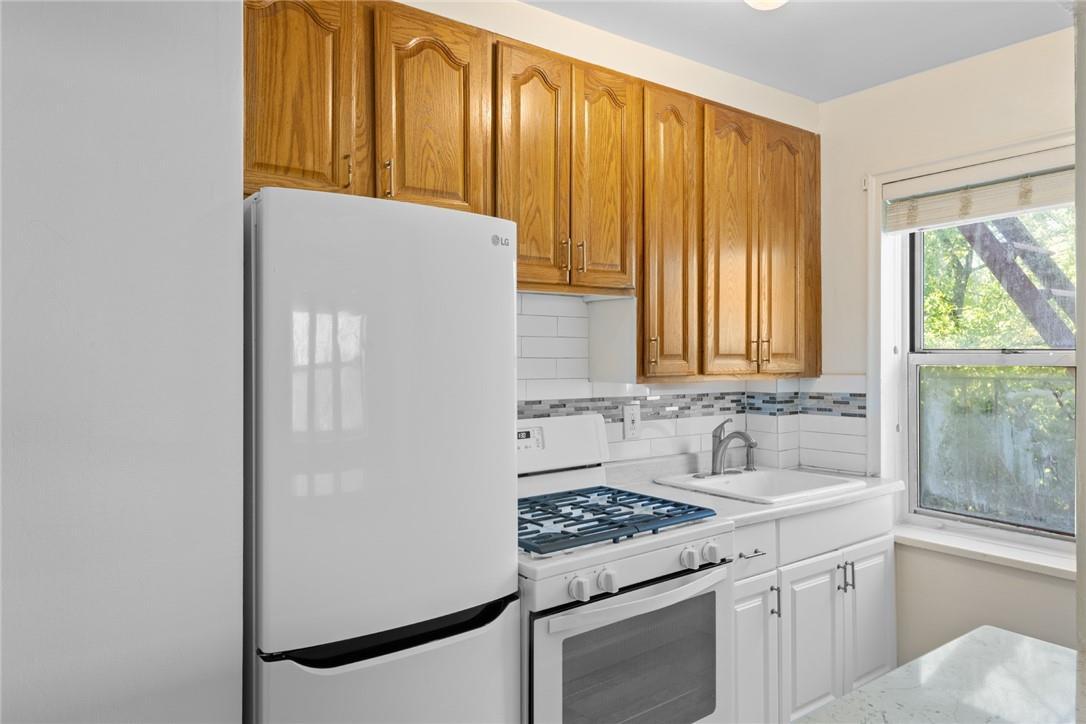 Coop Arlington  Bronx, NY 10471, MLS-H6325951-8