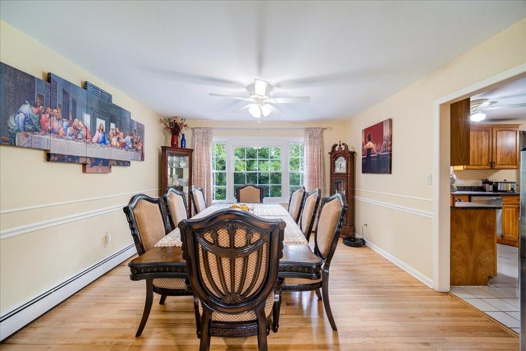 Single Family Hillview  Dutchess County, NY 12603, MLS-H6326006-12