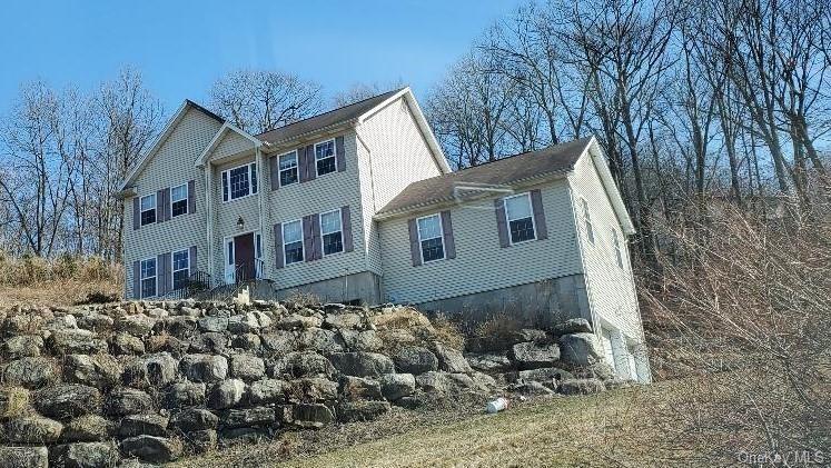Single Family Hickory  Rockland County, NY 10974, MLS-H6326212-2