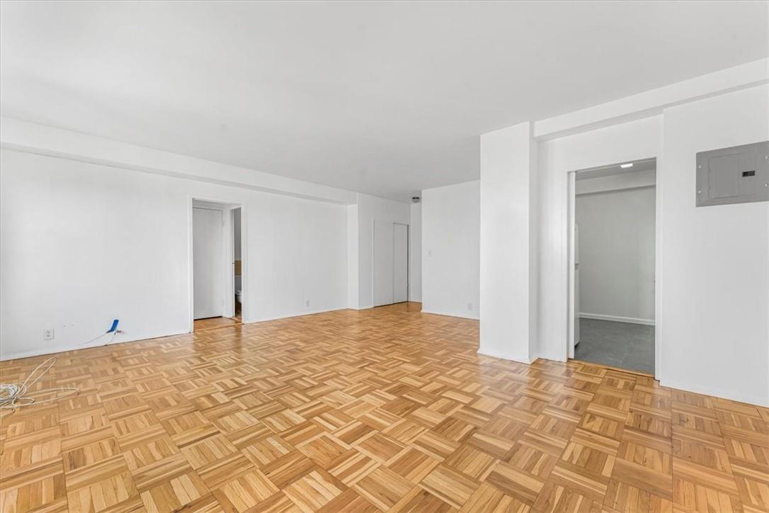Coop Fordham Hill  Bronx, NY 10468, MLS-H6326472-3