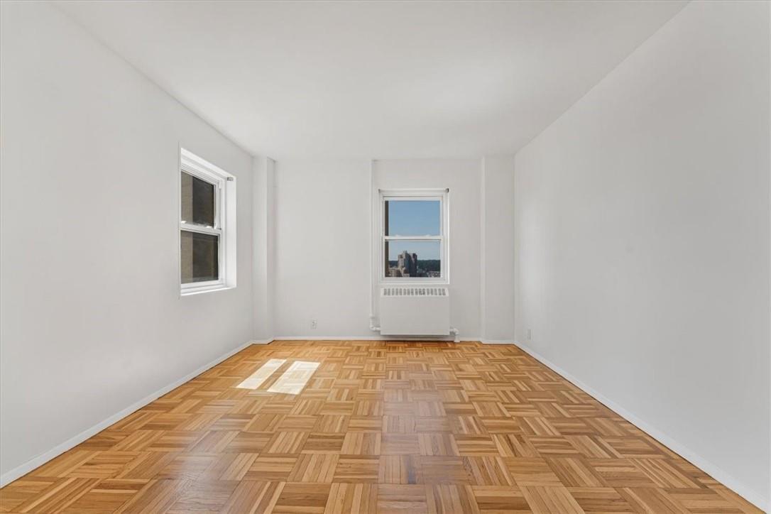 Coop Fordham Hill  Bronx, NY 10468, MLS-H6326472-4