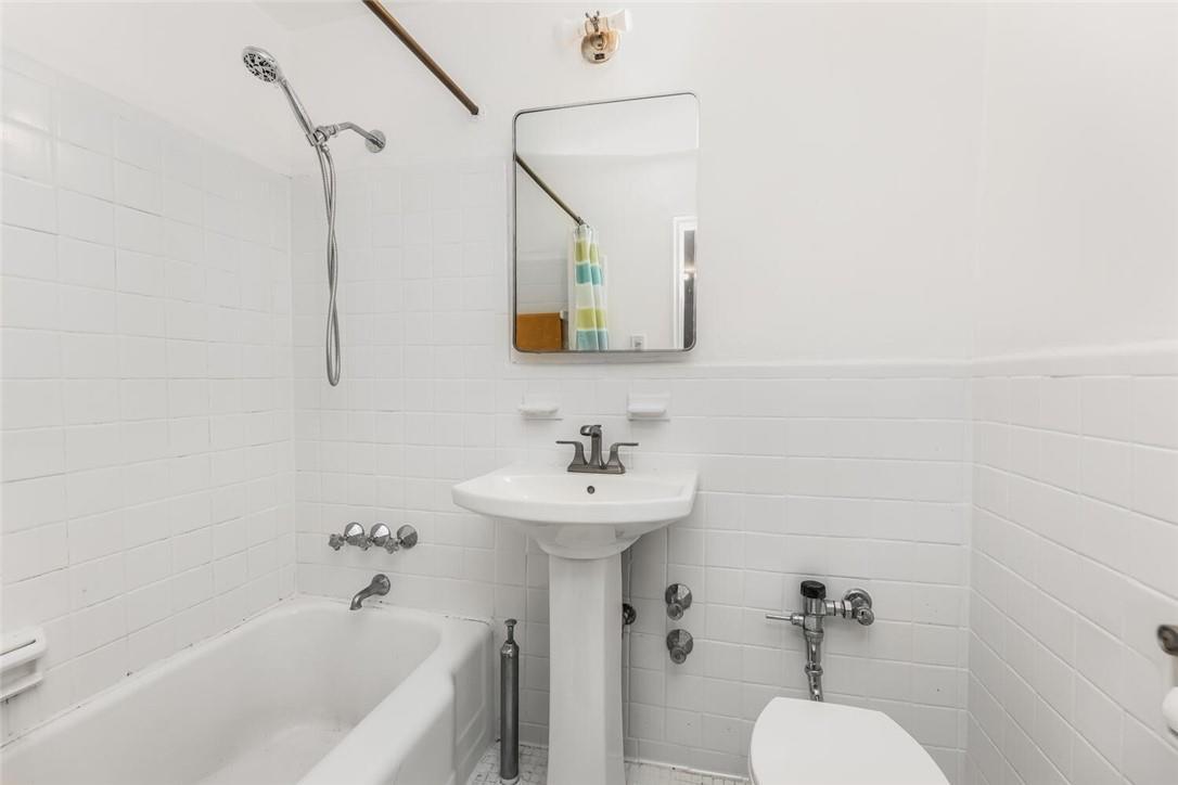 Coop Kappock  Bronx, NY 10463, MLS-H6327037-6