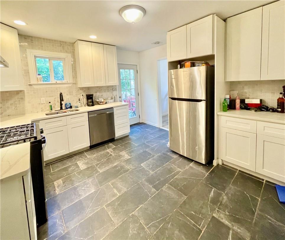 Single Family Valley  Orange County, NY 12586, MLS-H6327163-6