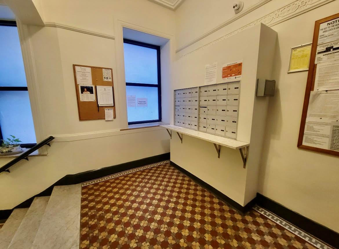 Coop Riverside  Manhattan, NY 10032, MLS-H6327191-15